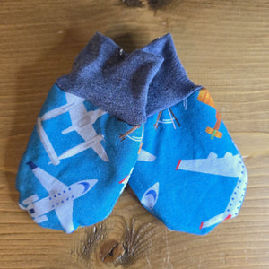 Infant Mittens 6-12 months